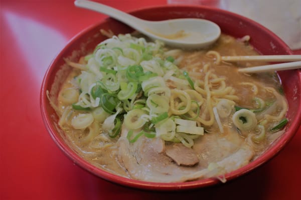 Tokijas ir Kyoto / Ketvirtoji ir penktoji dienos / Vynuogių dydžio kruša mus išlydintis Tokijas ir k