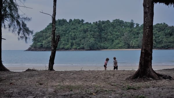 Poilsis Koh Phra Thong saloje / Relax on Koh Phra Thong island